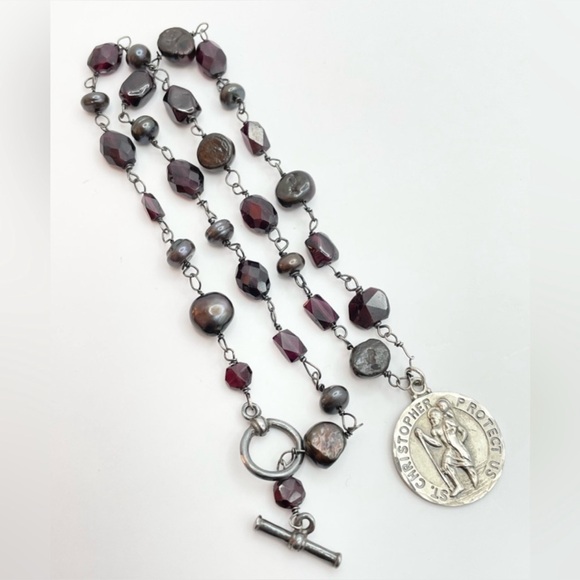 Pure Garnet & Black Pearl 925 Sterling Silver St.Christopher Pendant Necklace - Picture 7 of 9